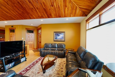 903 9th Ave SW, Jamestown, ND 58401 - photo 6