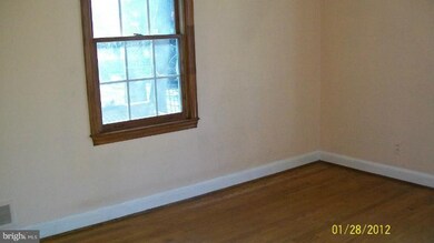 111 Meem Ave, Gaithersburg, MD 20877 - photo 3