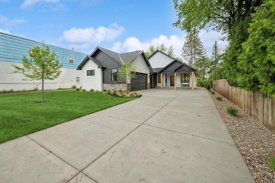 3909 W 54th St, Edina, MN 55424 - photo 7