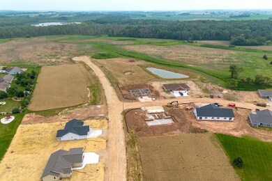 500 Rustic Ridge Dr, Brillion, WI 54110 - photo 4