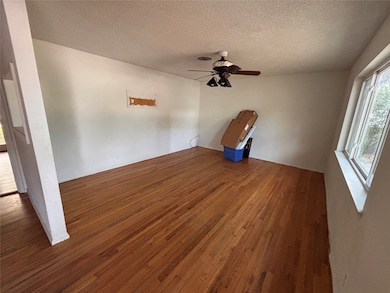 1209 Duncan Ct, Arlington, TX 76013 - photo 3