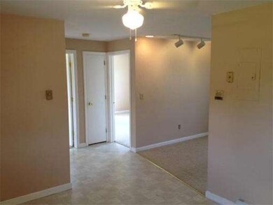 124 Charlton St unit C, Oxford, MA 01540 - photo 7