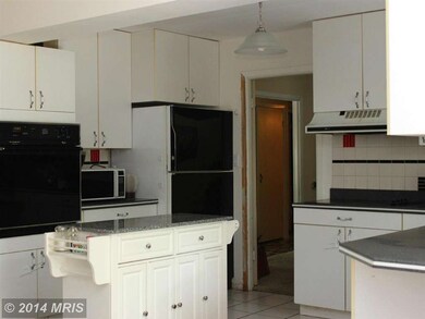 12407 Starlight Ln, Bowie, MD 20715 - photo 6