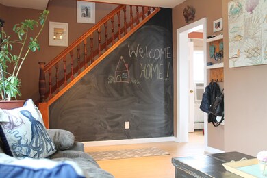 147 Sampson - foyer 3