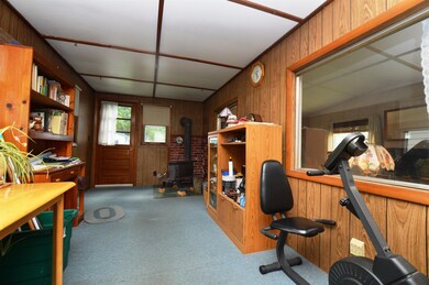 318 Penny Ln, Shelburne, VT 05482 - photo 3