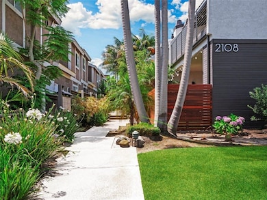 2108 Rockefeller Ln unit E, Redondo Beach, CA 90278 - photo 2