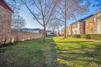 4-web-or-mls-1077-hardesty-pl-e