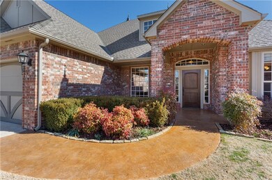 19832 Crest Ridge Dr, Edmond, OK 73012 - photo 3