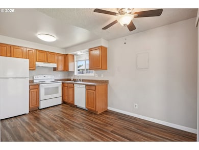 1700 NE 231st Ct unit 1704, Wood Village, OR 97060 - photo 7