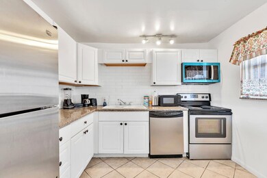 6850 Royal Palm Blvd unit 208G, Margate, FL 33063 - photo 3