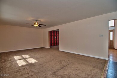 264 Edgefield Rd, Lake Ariel, PA 18436 - photo 5