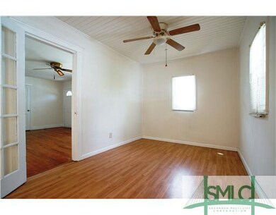 Studio/Study/Office.