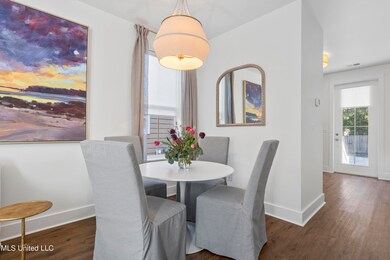 2207 Government St unit 18, Ocean Springs, MS 39564 - photo 4