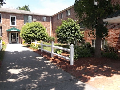 93 West St unit 12, Milford, NH 03055 - photo 5