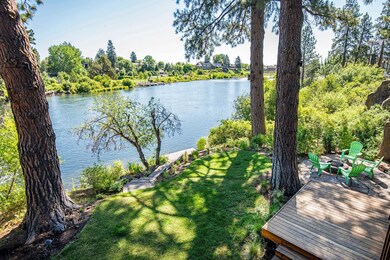 10 NW Allen Rd Bend OR 97701-large-073-0