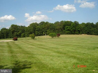 5019 Bushey Rd, Sykesville, MD 21784 - photo 3