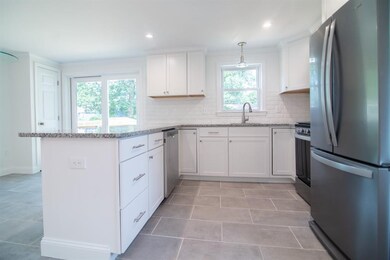 79 Palace Ave, Warwick, RI 02886 - photo 7