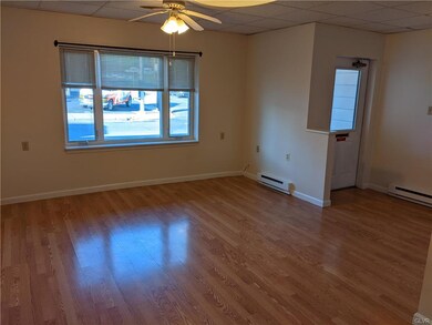 201 Main St unit 1, Slatington, PA 18080 - photo 4