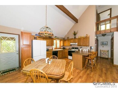 234 Meadow Woods Dr, Hendersonville, NC 28792 - photo 7