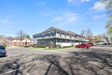 214 E Grove St unit 103, Westfield, NJ 07090 - photo 4