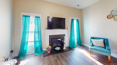 202-Red-Shoulder-Living-Room
