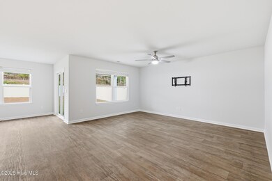 668 Buckeye Rd NE, Leland, NC 28451 - photo 5