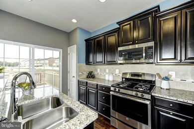 5308 Tweeddale Place, White Plains, MD 20695 - photo 6