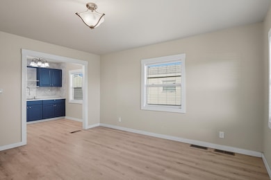 2323 E Rich Ave, Spokane, WA 99207 - photo 7