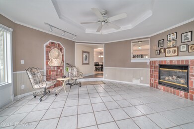 2430 Ironwood Dr, Jacksonville, FL 32216 - photo 3