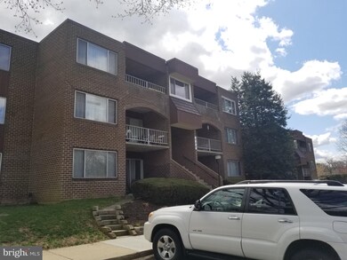 440 Girard St unit 303, Gaithersburg, MD 20877 - photo 2