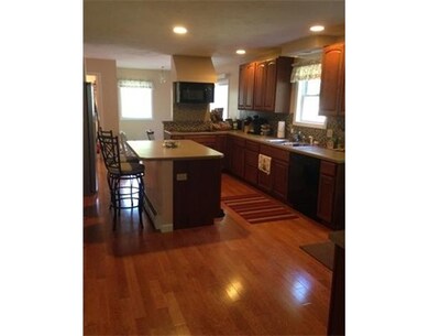 14 Ware St, Palmer, MA 01069 - photo 3