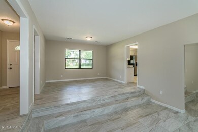 1045 Townsend Blvd, Jacksonville, FL 32211 - photo 5