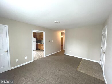 17505 Virginia Ave unit B, Hagerstown, MD 21740 - photo 4