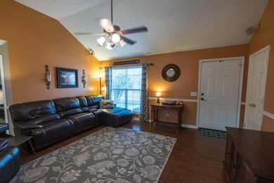 103 Kolby Dr, Shelbyville, TN 37160 - photo 6