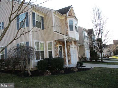 319 Chancellor Dr, Woodbury, NJ 08096 - photo 2