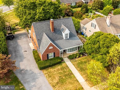 203 Magnolia Ave, Frederick, MD 21701 - photo 4