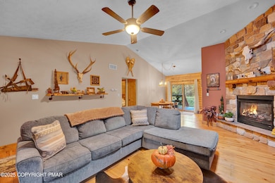 39 Martha Ln, Jim Thorpe, PA 18229 - photo 2