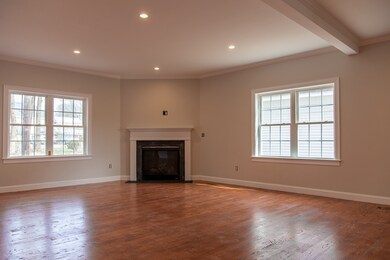 122 Union St unit 2, Franklin, MA 02038 - photo 2