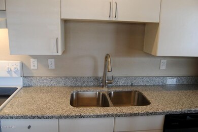 Kitchen 4