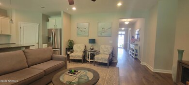 Foyer into Livng Room