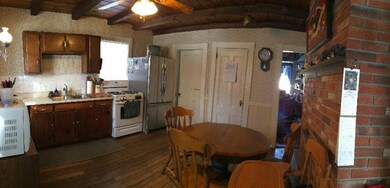 577 County Rd, West Wareham, MA 02576 - photo 5