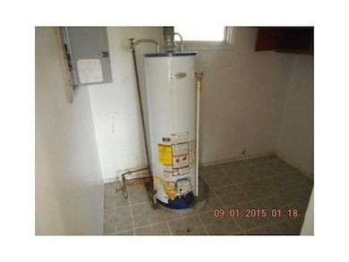 1406 E 24th St, Muncie, IN 47302 - photo 7