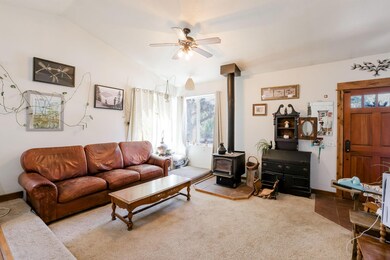 23-web-or-mls-196 SE Windance Court-21