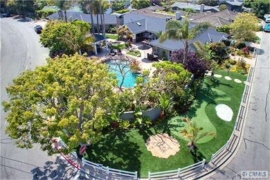 Aerial view of 15,000+ sq ft lot at entrance to Be