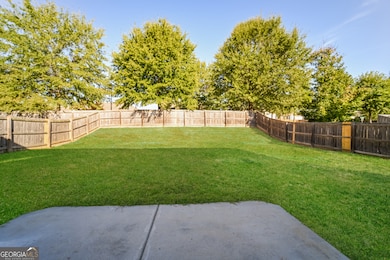 7420 Toccoa Cir, Union City, GA 30291 - photo 4