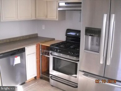 301 Peachtree Ln, Delanco, NJ 08075 - photo 4