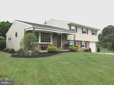 127 Paul Rd, Morrisville, PA 19067 - photo 3
