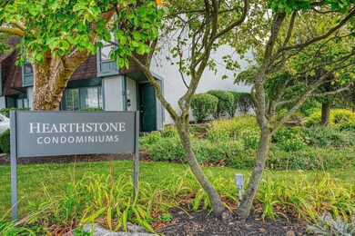 Hearthstone Condo Sign
