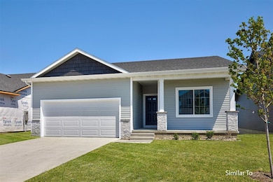 1071 NW Yorktown Dr, Waukee, IA 50263 - photo 2