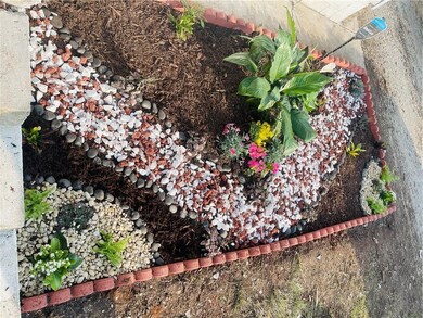 1707 N Bosart Ave, Indianapolis, IN 46218 - photo 3